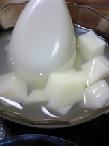 中華料理三河屋:?杏仁豆腐拡大100614