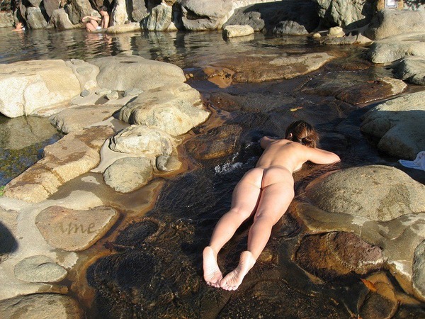露天風呂で裸を自撮りしてる素人ｗｗｗ22