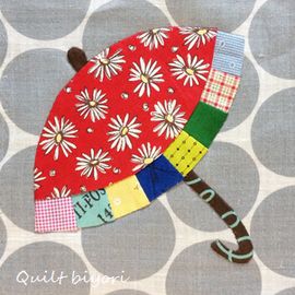 個性的な「パティーの日傘」＆どアップふーくん。 : 猫日和。キルト日和。