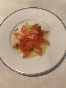 サーモンのカルパッチョ