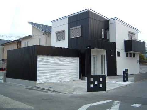 img_629396_14401631_0