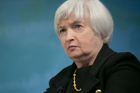 FOMCで相当な期間の文言の消滅に注目が集まる