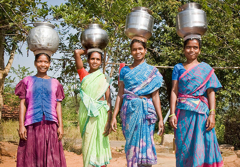indianwomen_flickr_livingwaterinternational