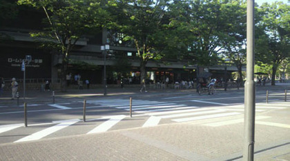 ロームシアター2
