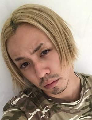 cDHR8d7