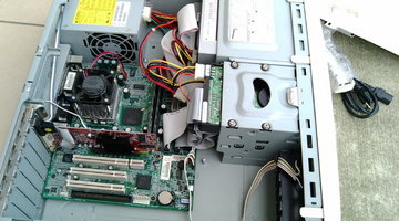 256882de.jpg