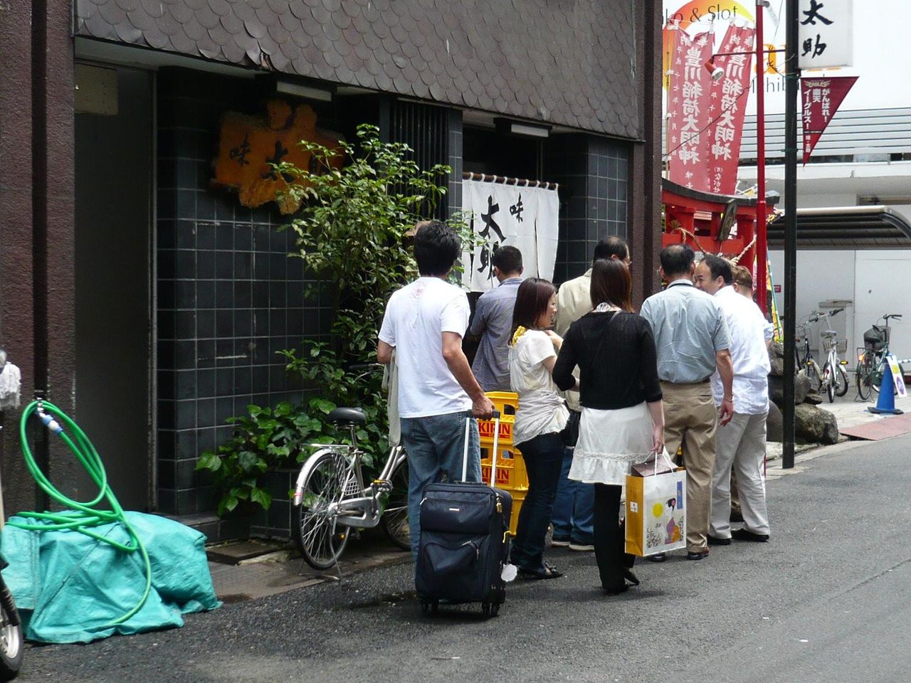 牛タン焼きと言えば「味太助」・・・行列覚悟で行きましょう!