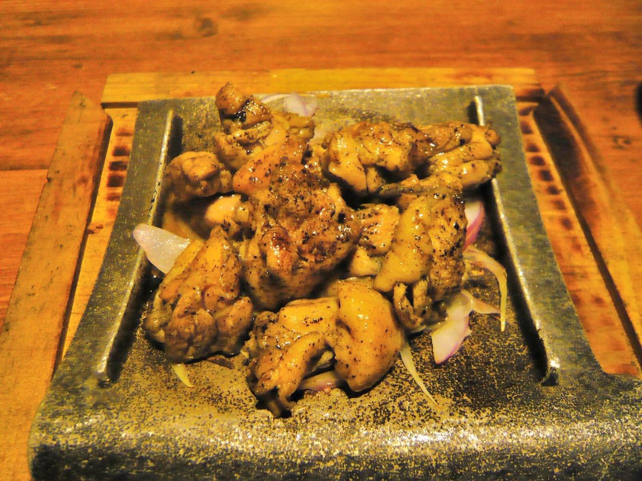 ありたどりの炭火焼き690円