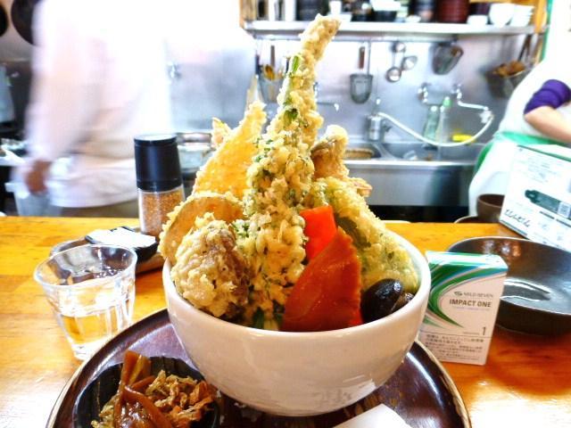 御利益の天ぷらうどん大盛(1,100円)
