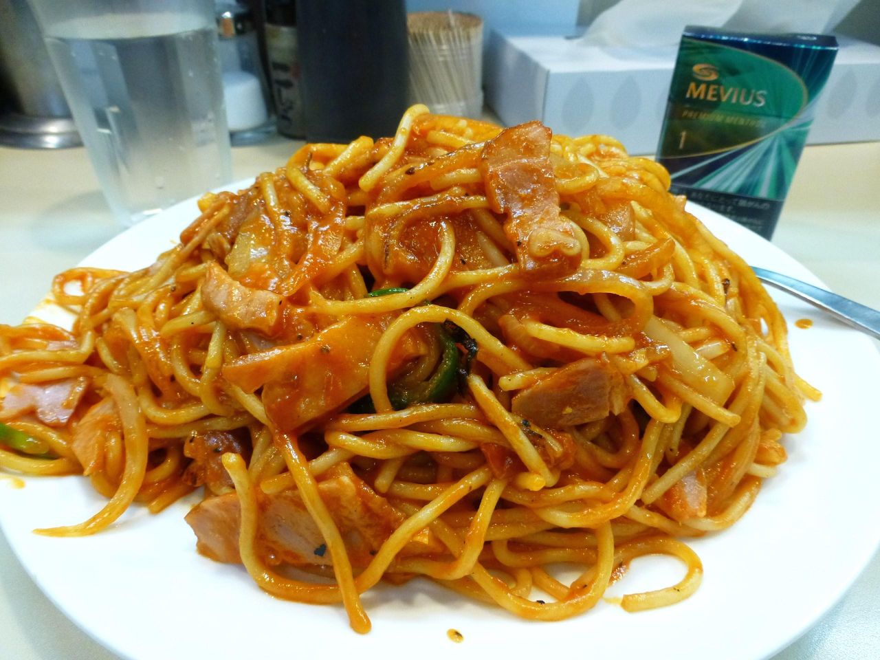 見るからに美味しそうなナポリタン大盛800円!