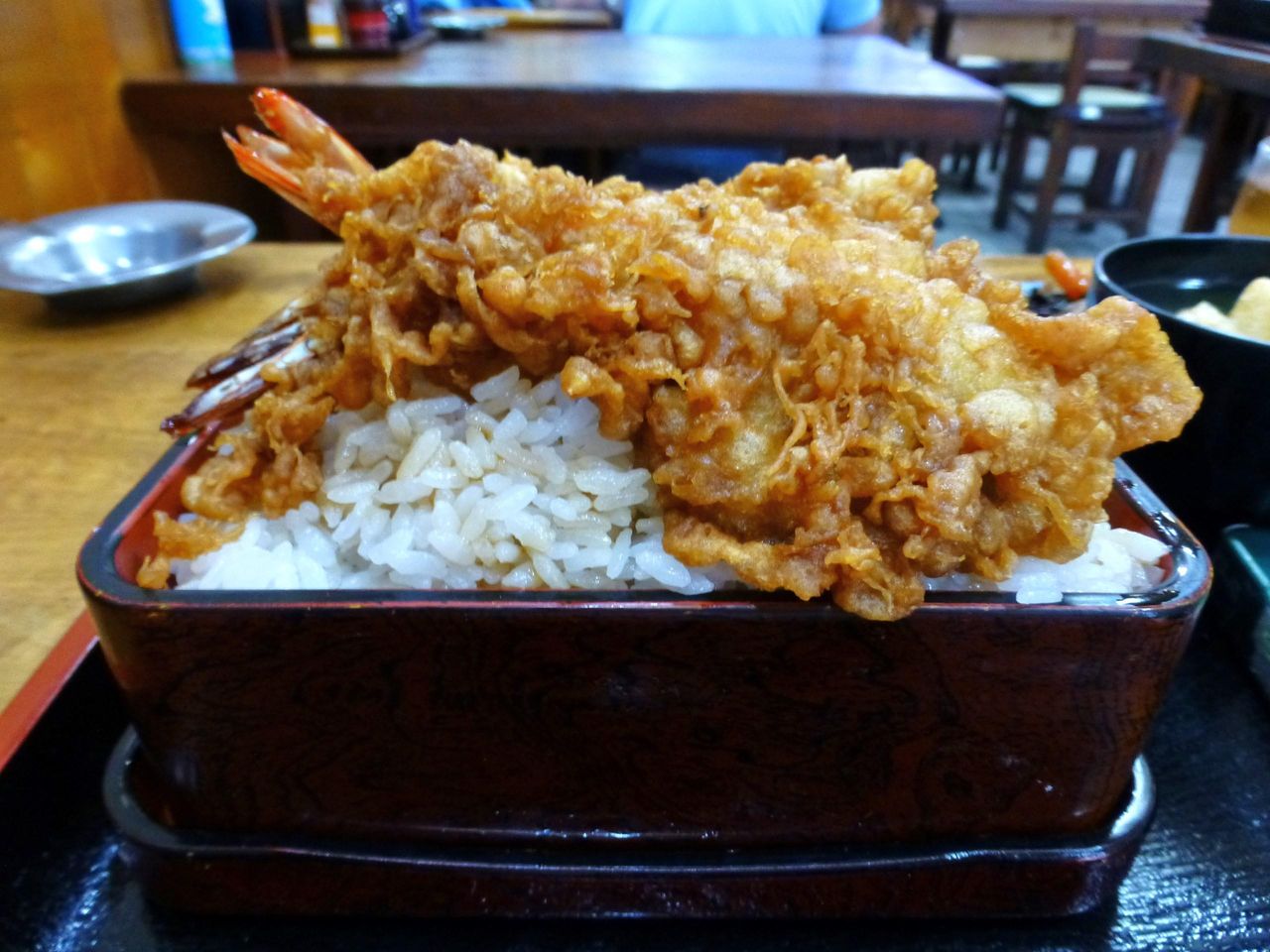 天丼大盛は、凄いボリューム!覚悟して注文しましょう!