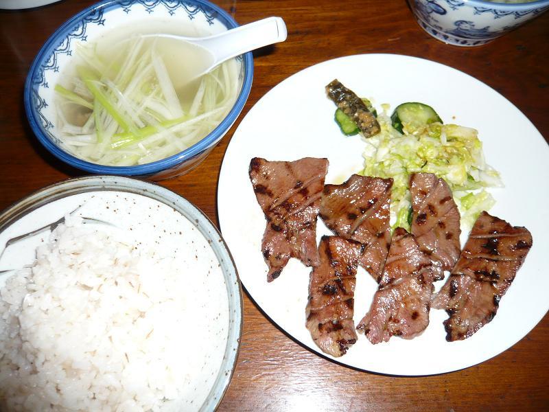 元祖仙台牛タンの味を頑固に守る・・・味太助のランチA定食1,300円