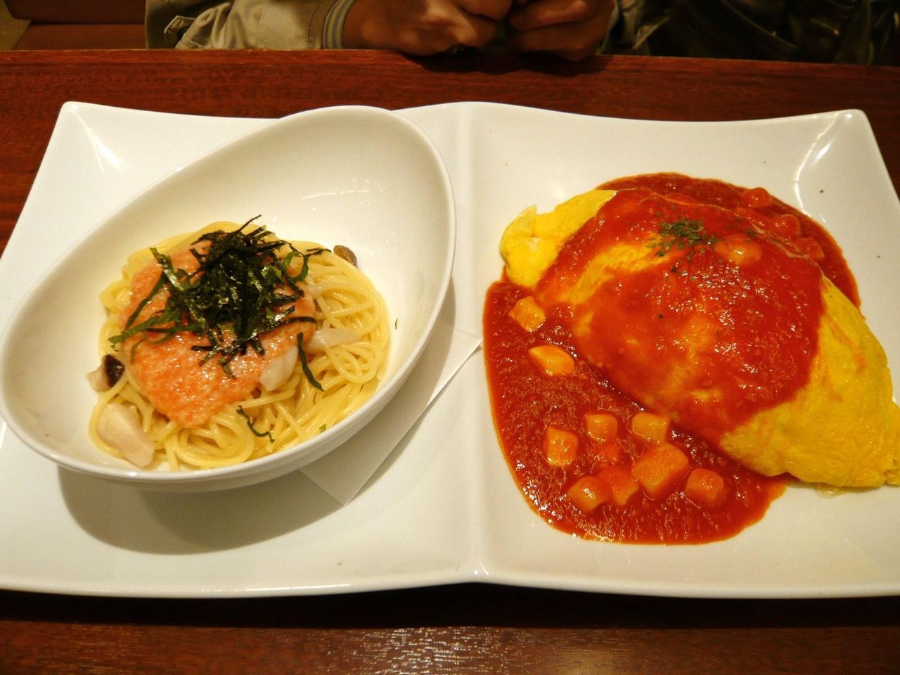 オムパスタプレート1,280円(オムSS、パスタ、ドリンク)