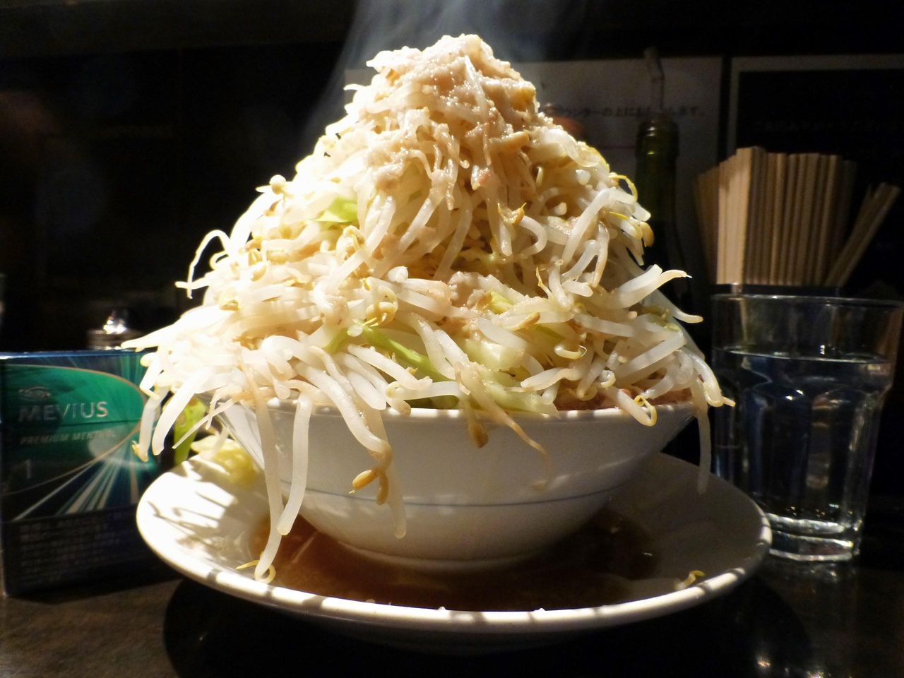 コスパ最強の塩らーめん(野菜マシマシ、あぶら)680円