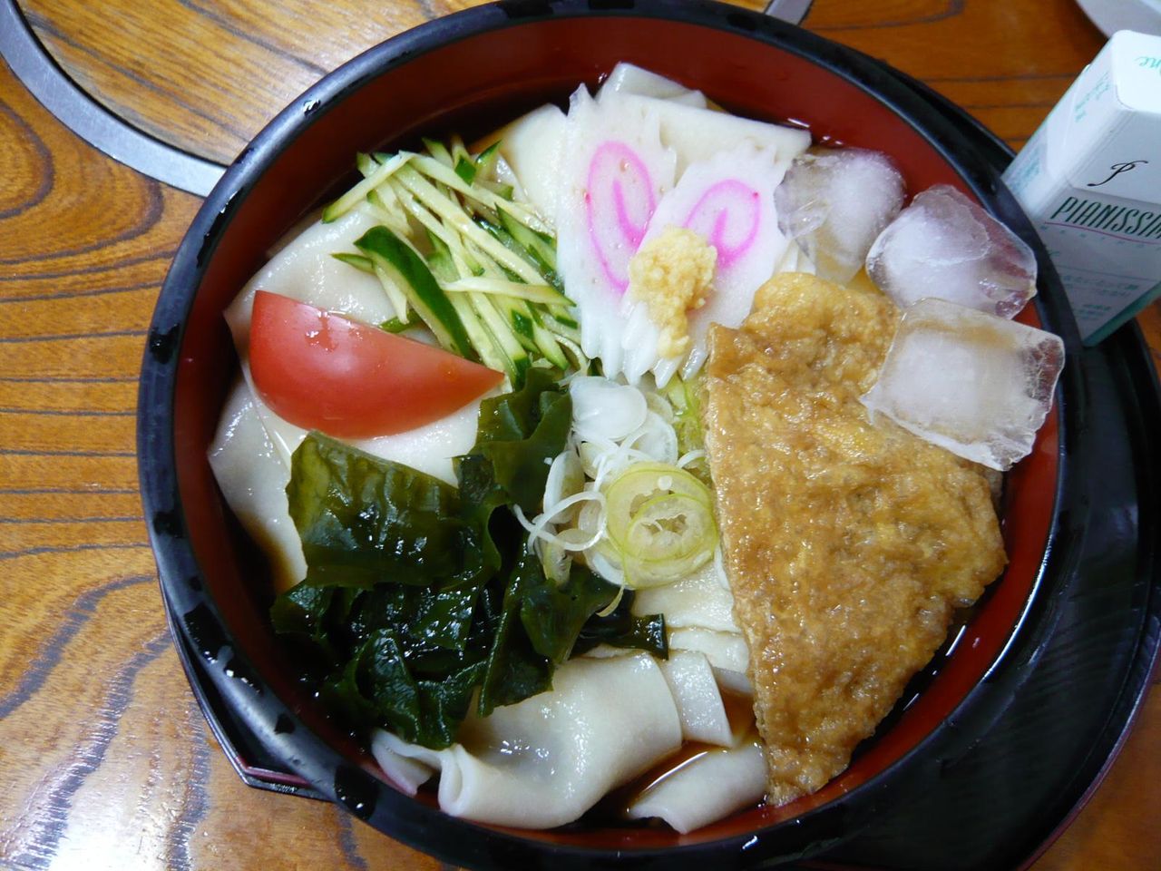 川幅冷やしキツネうどん大盛580円