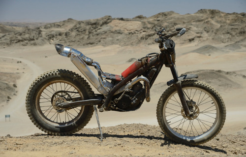 【画像】映画マッドマックスに出ていたバイクが凄い事になっている!の画像(3枚目)