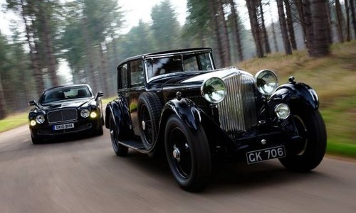 名車、スポーツカー等の画像(1枚目)