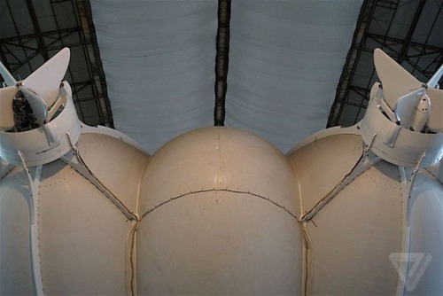 世界最大の飛行船「Airlander10」の画像(16枚目)