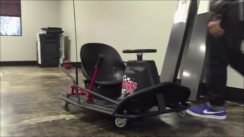 【動画】カートのドリフト運転_000000000