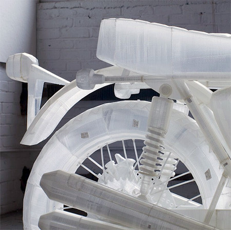 3Dプリンタで作った実物大のバイクの模型04