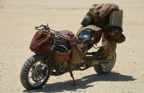 【画像】映画マッドマックスに出ていたバイクが凄い事になっている!の画像(4枚目)