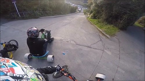 ドリフトできる三輪車1