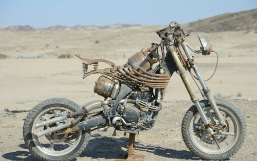 【画像】映画マッドマックスに出ていたバイクが凄い事になっている!の画像(14枚目)