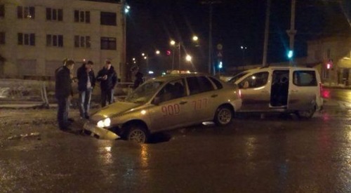 どうしてそうなった?何だか凄まじい事になっている自動車事故の画像の数々!の画像(23枚目)