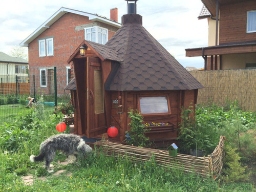より完璧なバーベキューをするための小屋がカワイイwwwの画像(1枚目)