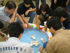 モダシさんの〈お楽しみ科学実験ライブ〉ジェット推進船を作ろう!