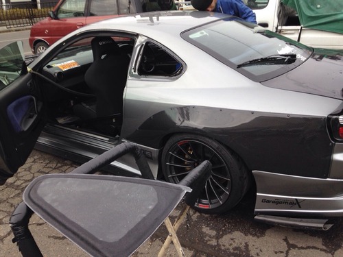 S15カーボンクォーターガラス取り付け : GARAGEMAK BLOG