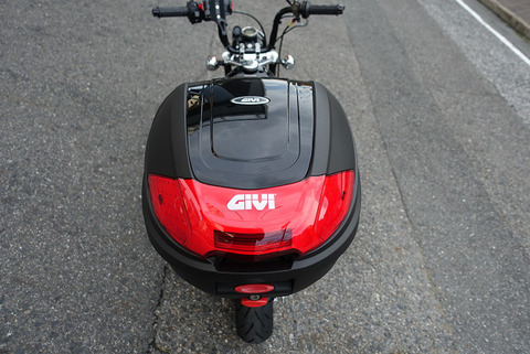 R11957