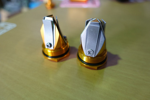 R12133