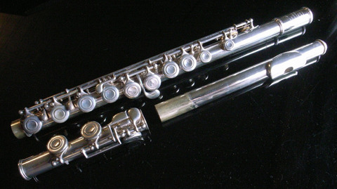 Artley Flute 18-0 : かなうらへんろ