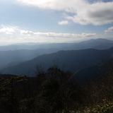 大岳山から三頭山〜三ッ峠山〜富士山〜御正体山を望む