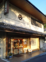 9908edf8.jpg