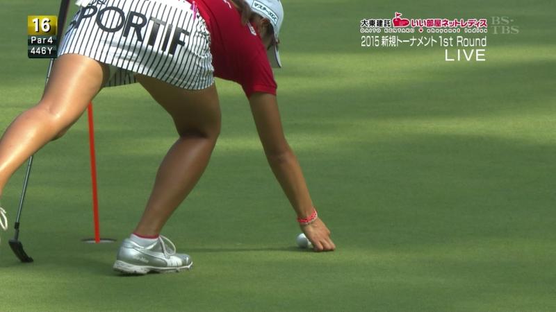 イ・ボミ パンチラ 画像