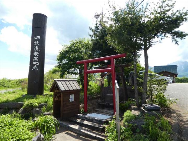 Nobeyama_tetsudo_jinja_R