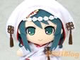 雪ミクぬいぐるみ いちご白無垢ver.