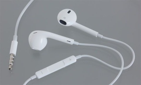 iPhone付属のイヤホン