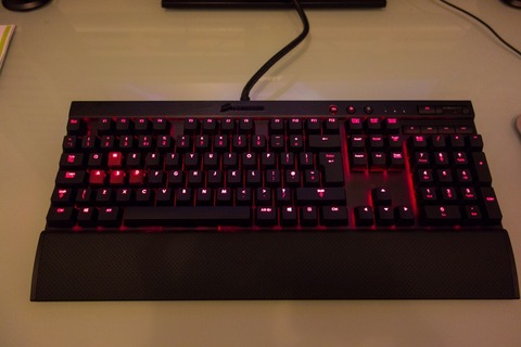 3万円のキーボード使ってる」