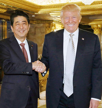 安倍首相がトランプにプレゼントしたゴルフクラブが中国製と判明