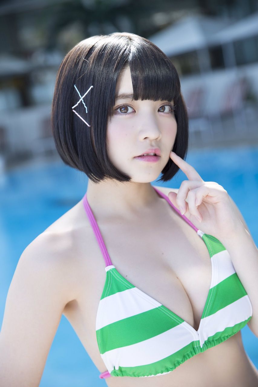 巨乳な芸能人の人気ランキング40選【画像 ...