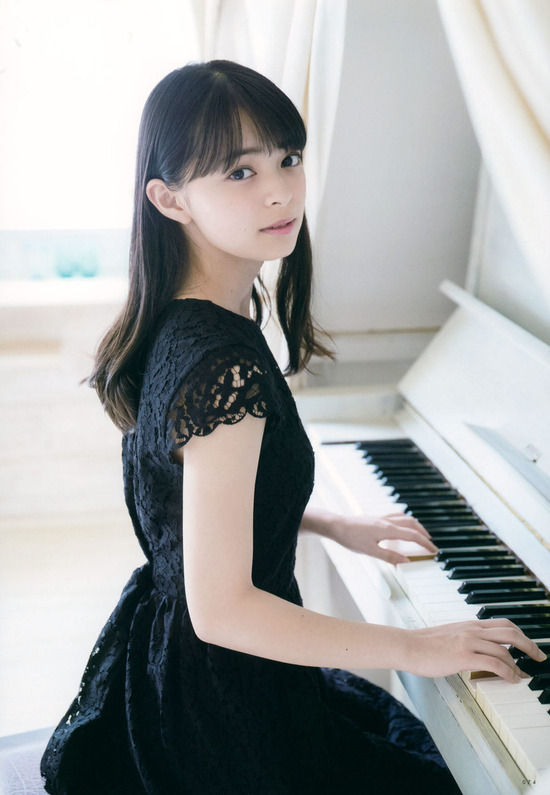 アンジュルム上國料萌衣(18)の清楚娘のエロボディが抜けるww【エロ画像】