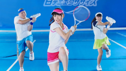 桜井日奈子 白猫テニスCM