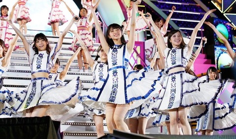 乃木坂46_top_0106