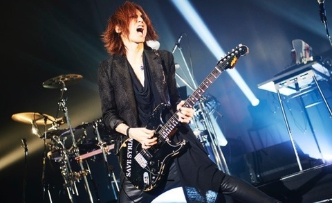 SUGIZO
