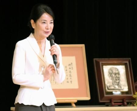 吉永小百合さん「原発やめて」「経済最優先と防衛費増、福島の復興を考えているのか」