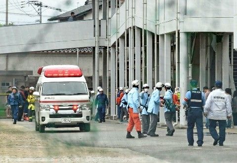 【福岡】講倫館高、雨の体育大会強行で低体温症か 生徒36人救急搬送