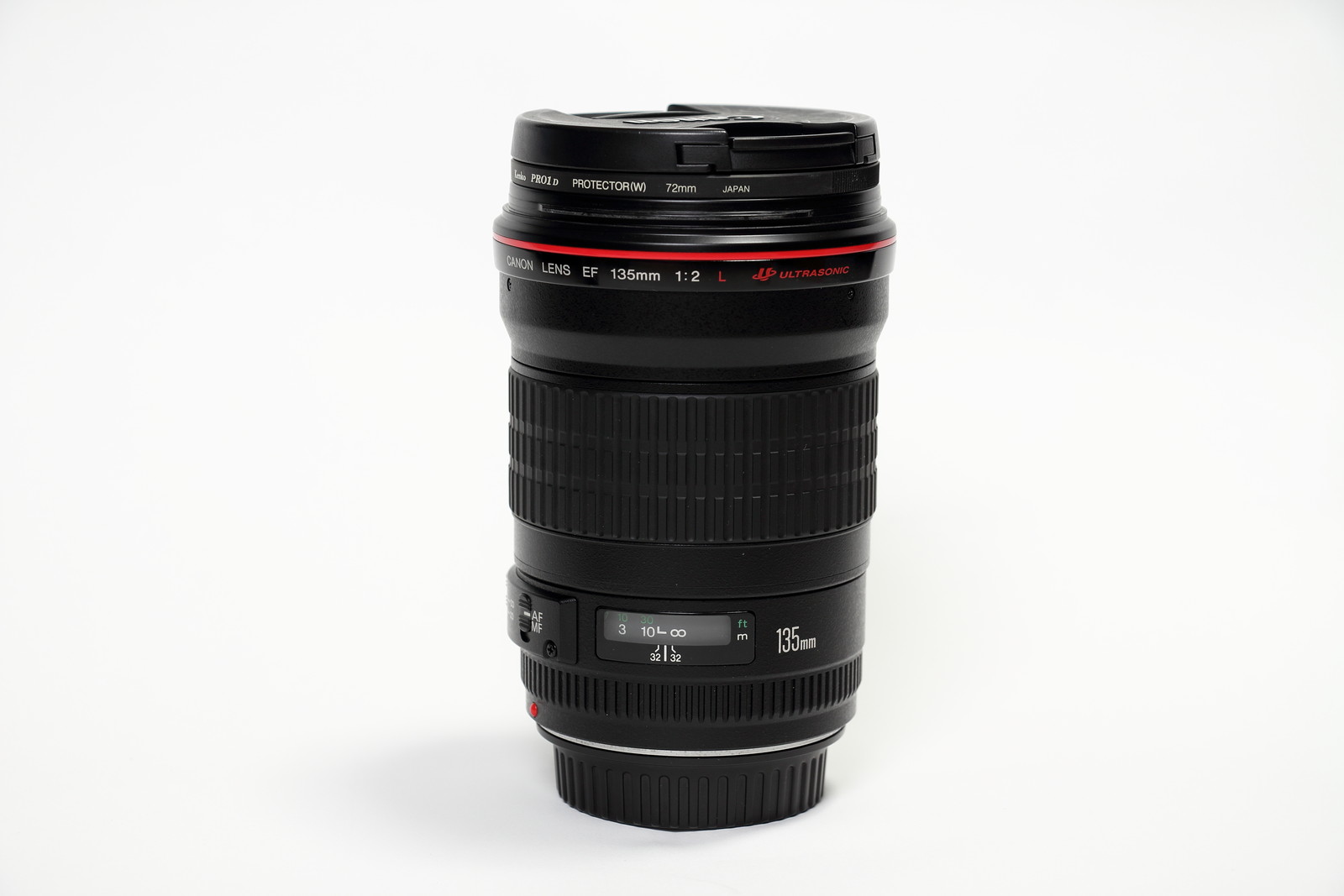 お金のない人の趣味ブログ 憧れのl単 ef135mm f2l usm購入だ